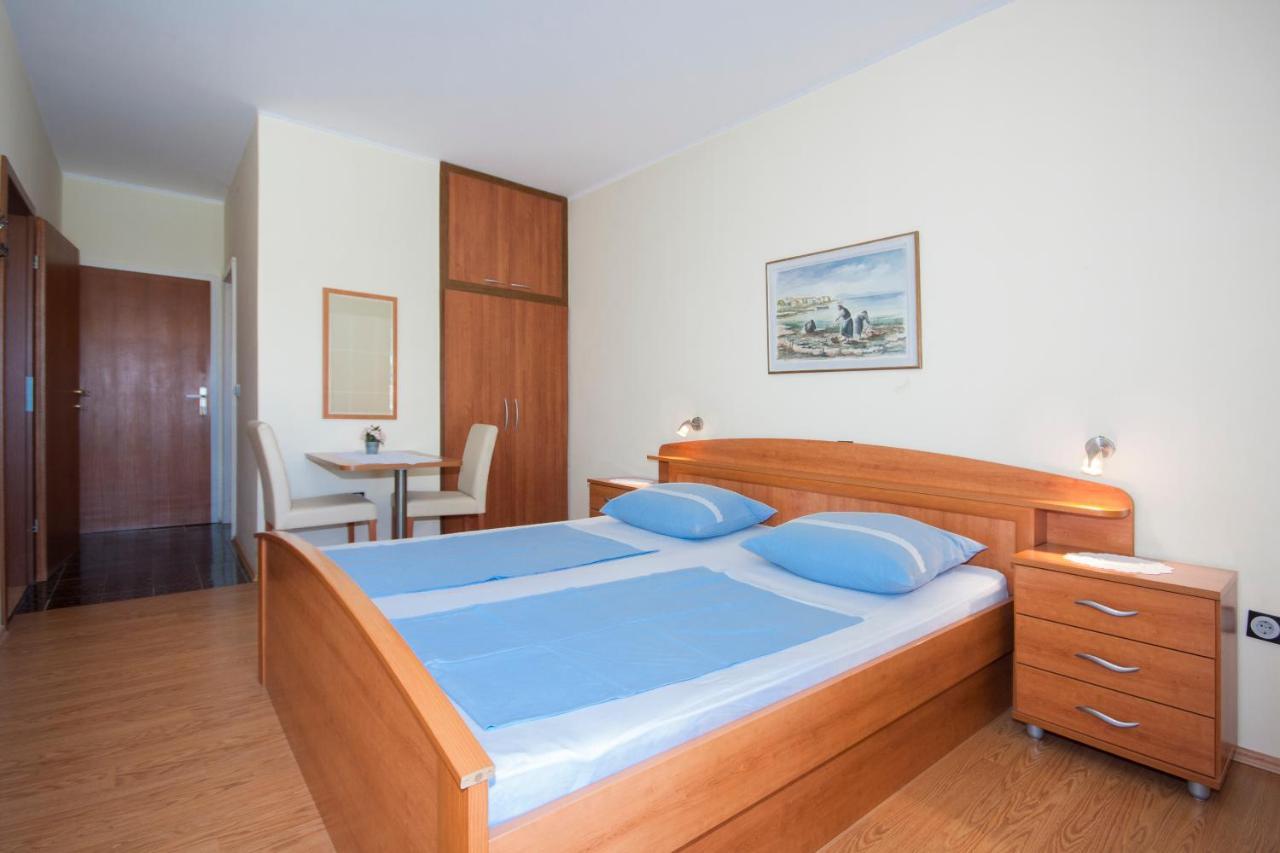 Villa Daniela Brodarica  Εξωτερικό φωτογραφία