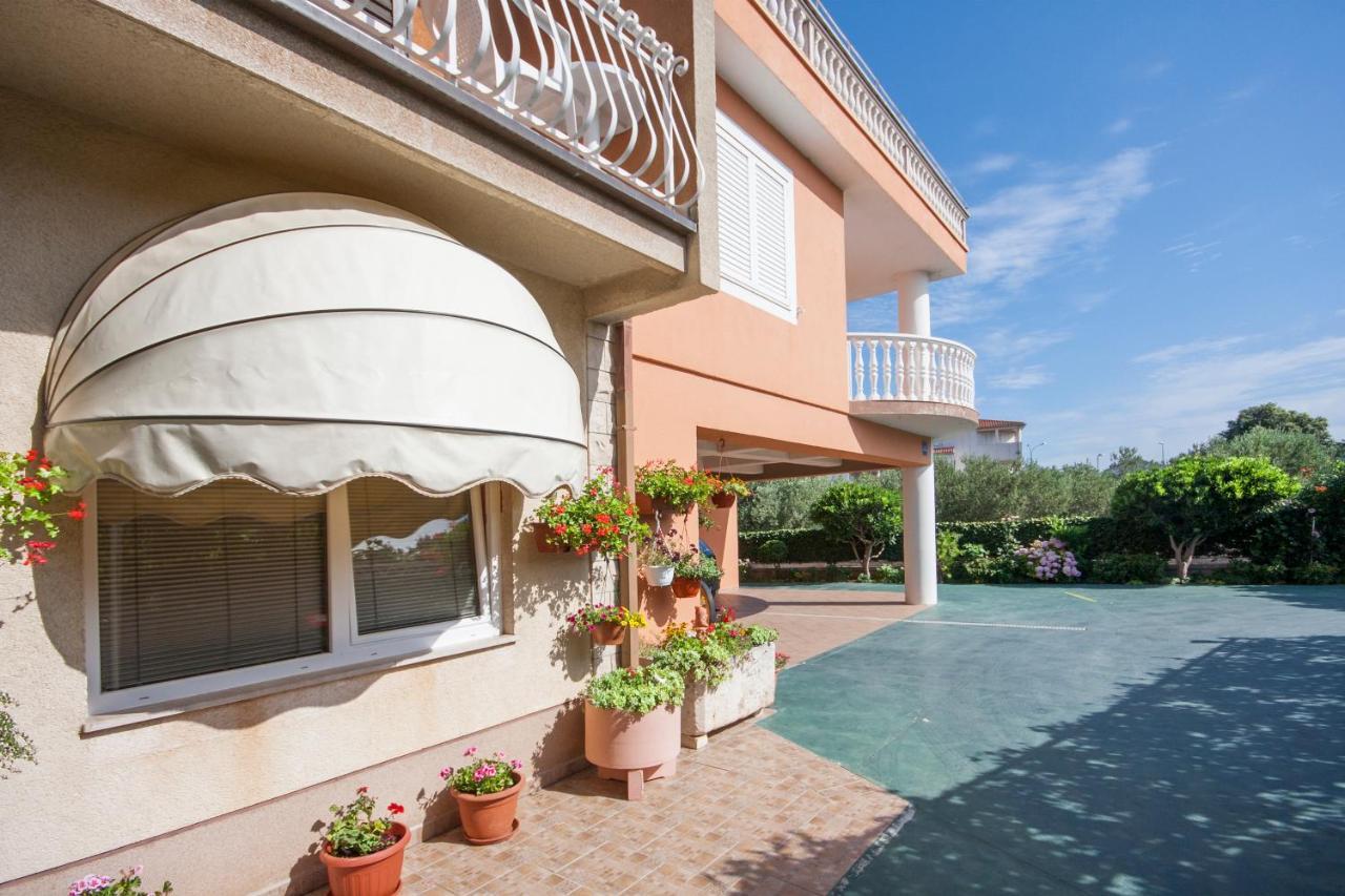 Villa Daniela Brodarica  Εξωτερικό φωτογραφία
